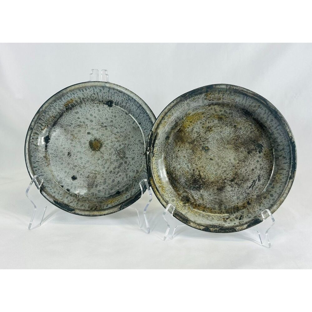 Vintage Graniteware Pie Plate Gray Brown Speckled 9"
